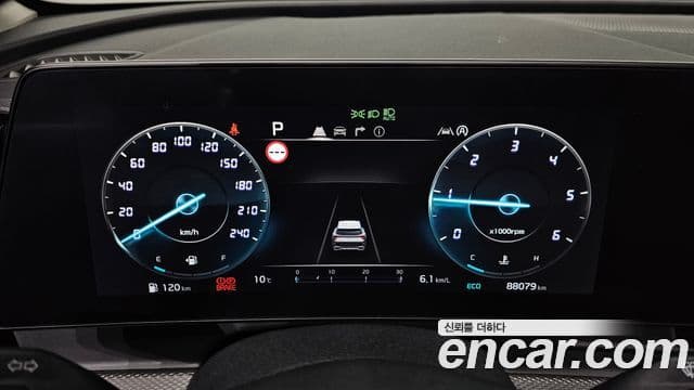 Kia Sportage 2021 — ფოტო 8/20