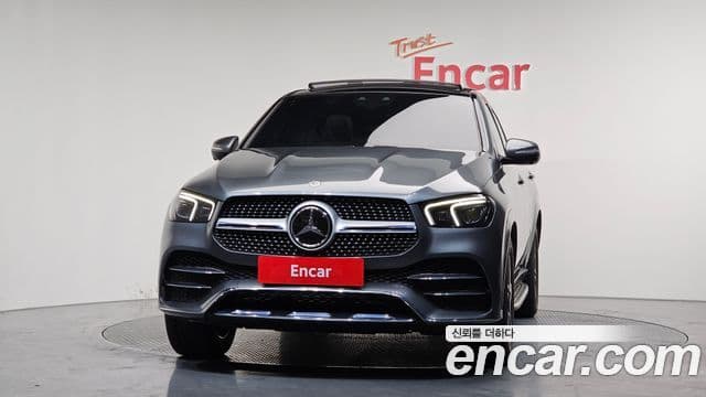 Mercedes-Benz GLE-Class 2021 — ფოტო 3/20