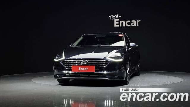 Hyundai Sonata 2021 — Фото 3/20