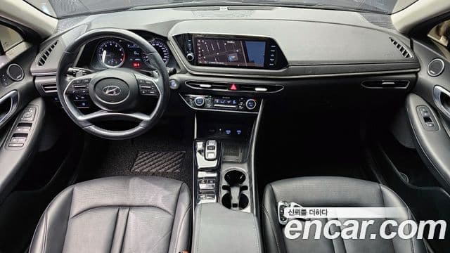 Hyundai Sonata 2021 — Фото 7/20