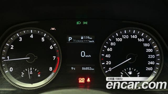 Hyundai Sonata 2021 — Фото 8/20
