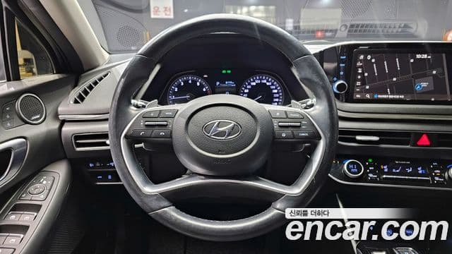 Hyundai Sonata 2021 — Фото 13/20