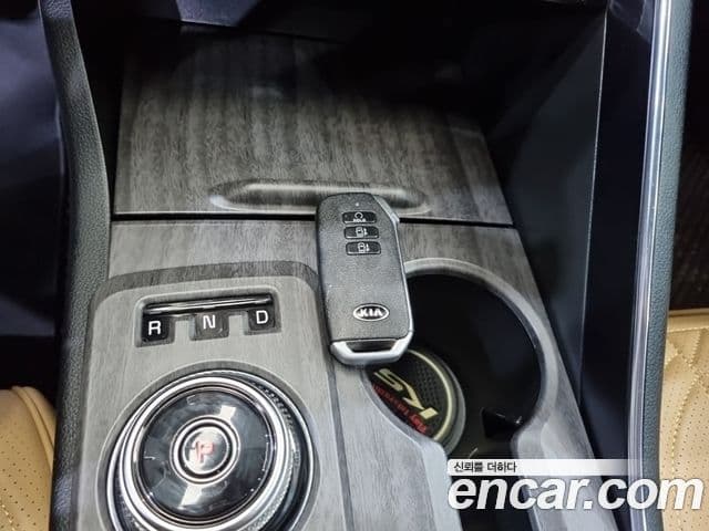 Kia K5 2020 — фото 16 из 20