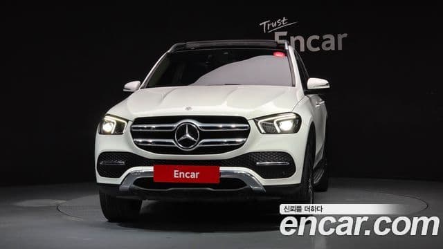 Mercedes-Benz GLE-Class 2020 — ფოტო 3/20
