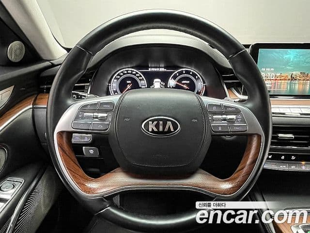 Kia The K9 2018 — фото 11 из 20