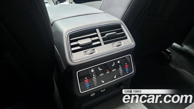 Audi A6 2023 — ფოტო 16/20