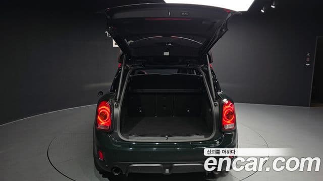 Mini Cooper S Countryman 2018 — ფოტო 20/20