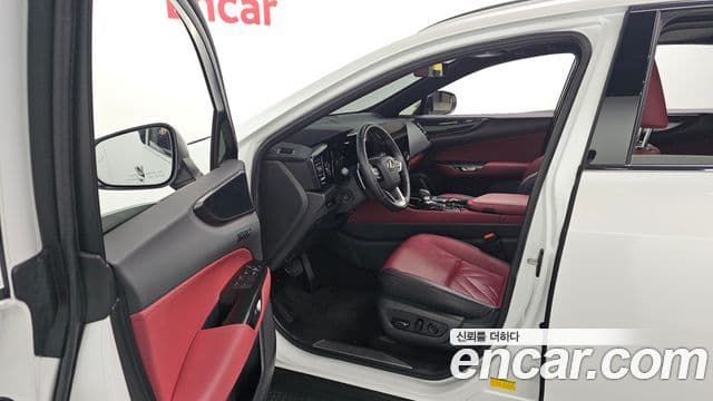 Lexus NX350h 2024 — ფოტო 10/20
