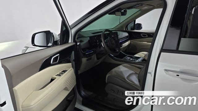 Kia Carnival 2024 — Фото 10/20