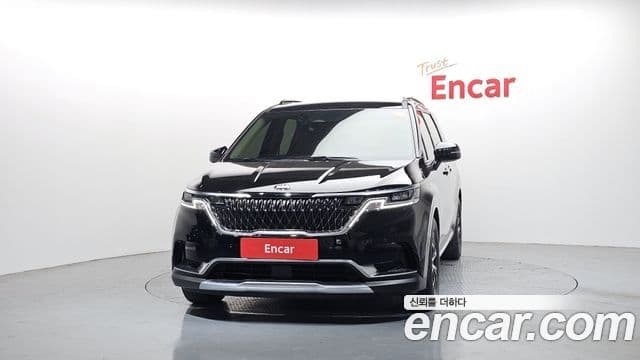 Kia Carnival 2021 — Фото 3/20