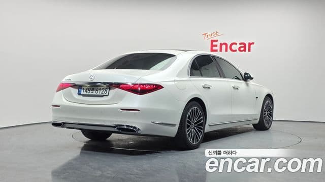 Mercedes-Benz S-Class 2022 — ფოტო 2/20
