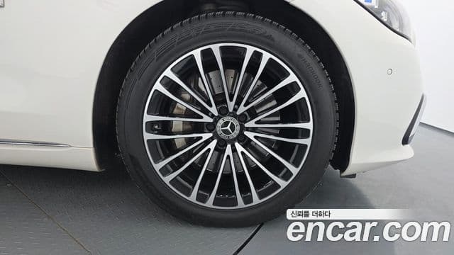 Mercedes-Benz S-Class 2022 — ფოტო 5/20