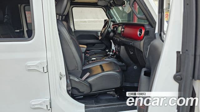 Jeep Gladiator 2021 — фото 11 из 20