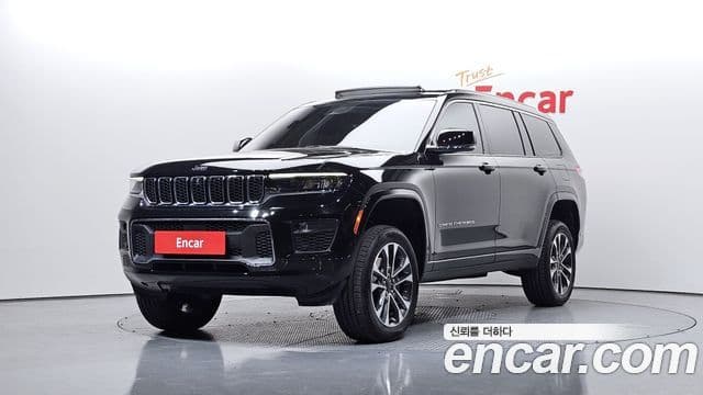 Jeep Grand Cherokee 2022 — ფოტო 1/20
