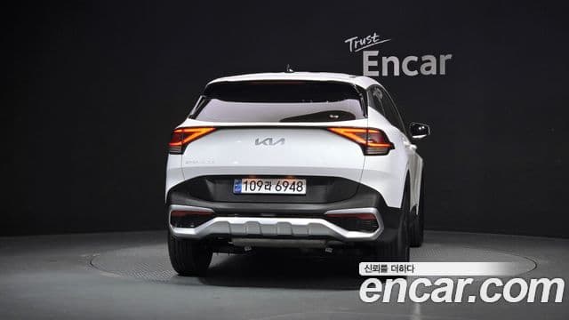 Kia Sportage 2024 — ფოტო 4/20