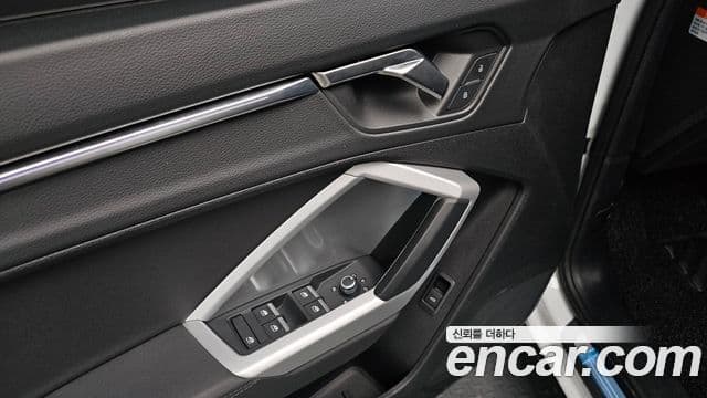 Audi Q3 2024 — фото 17 из 20