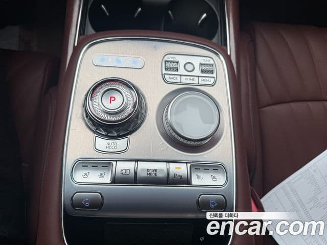 Genesis G90 2022 — Şəkil 10/20