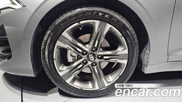 Kia K5 2020 — Photo 6/20