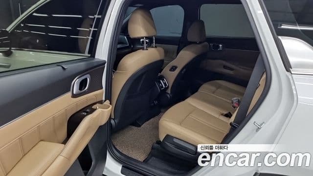 Kia Sorento 2025 — ფოტო 11/18