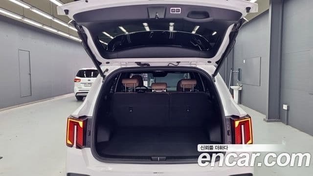 Kia Sorento 2025 — ფოტო 18/18
