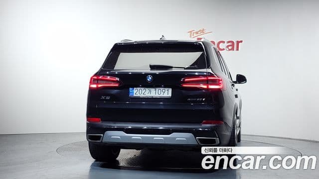 BMW X5 2021 — ფოტო 4/20