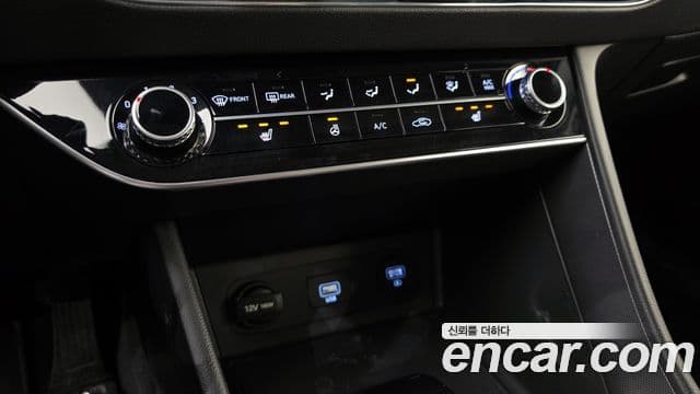 Hyundai Sonata 2020 — Фото 16/20