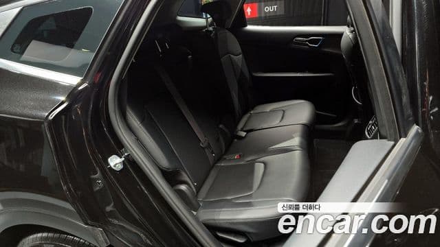 Kia Sportage 2021 — фото 12 из 20