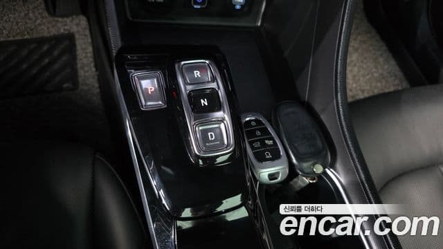 Hyundai Sonata 2019 — ფოტო 9/20