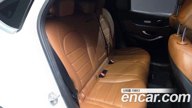 Mercedes-Benz GLC-Class 2020 — ფოტო 12/20