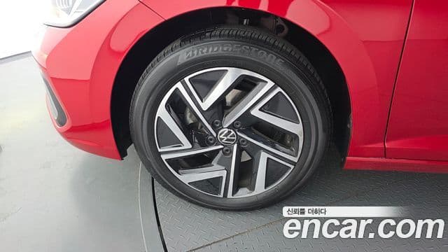 Volkswagen Jetta 2024 — ფოტო 5/20