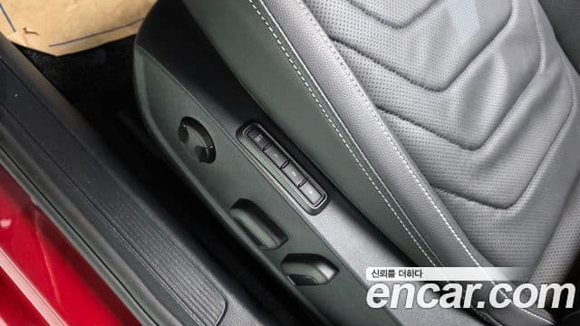 Volkswagen Jetta 2024 — ფოტო 17/20