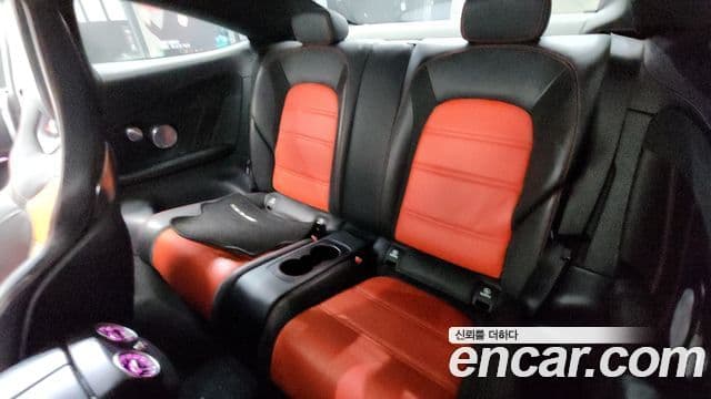 Mercedes-Benz C-Class 2018 — фото 12 из 20