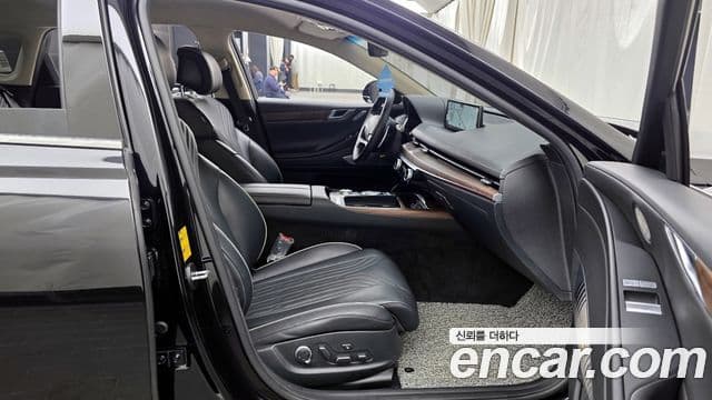 Genesis Electrified G80 2022 — Şəkil 11/20