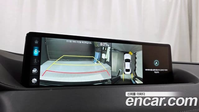 Genesis Electrified G80 2022 — фото 15 из 20