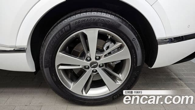 Genesis GV80 2023 — Photo 16/20