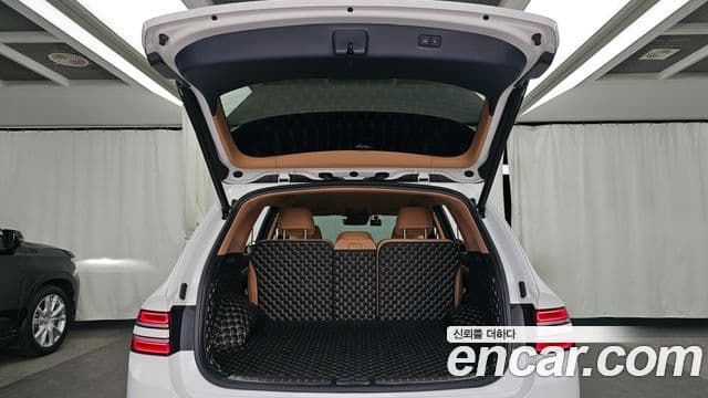 Genesis GV80 2023 — Photo 11/20