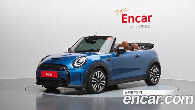 Mini Cooper S Convertible 2024 — фото 20 из 20