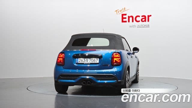 Mini Cooper S Convertible 2024 — фото 3 из 20
