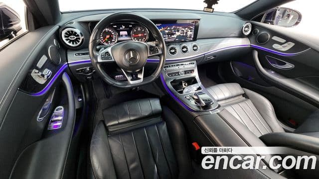 Mercedes-Benz E-Class 2018 — фото 7 из 20