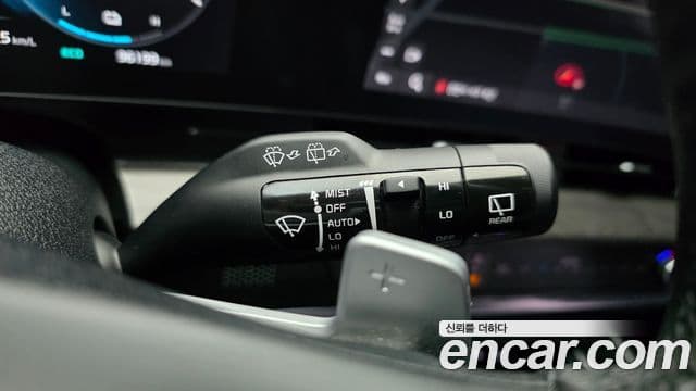 Kia Sportage 2022 — фото 17 из 20