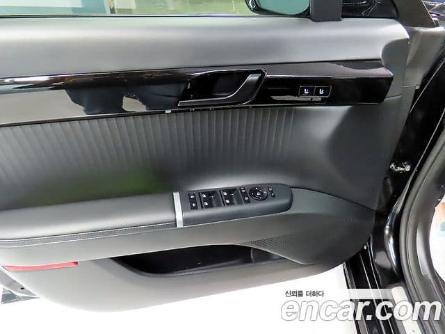 Hyundai Grandeur 2023 — фото 12 из 20