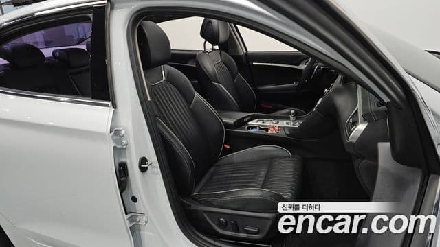 Genesis G70 2018 — фото 10 из 20