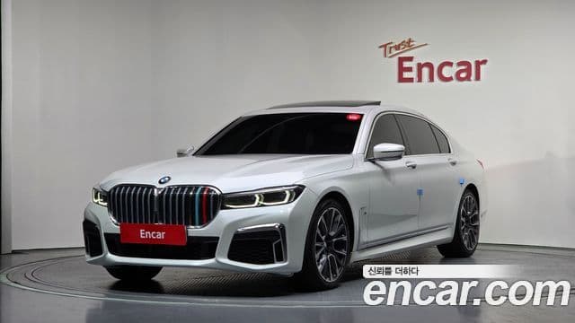 BMW 7 Series 2021 — ფოტო 1/20