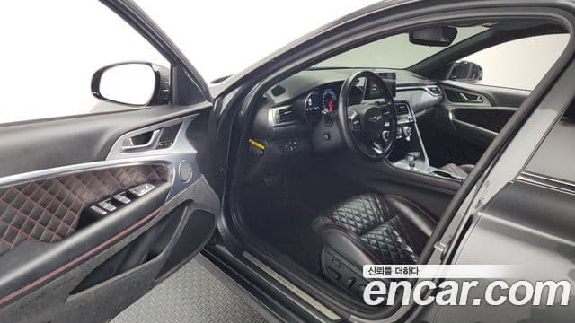Genesis G70 2018 — ფოტო 10/20