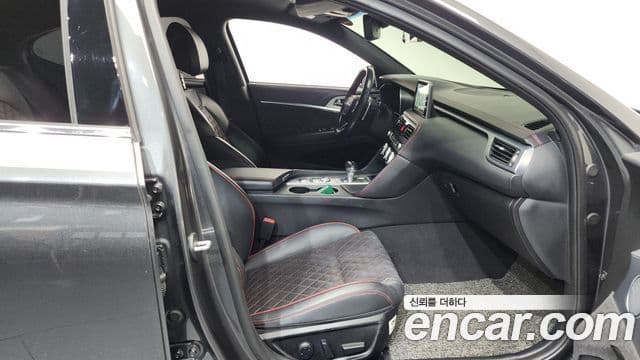 Genesis G70 2018 — фото 11 из 20