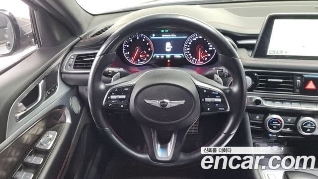 Genesis G70 2018 — фото 13 из 20