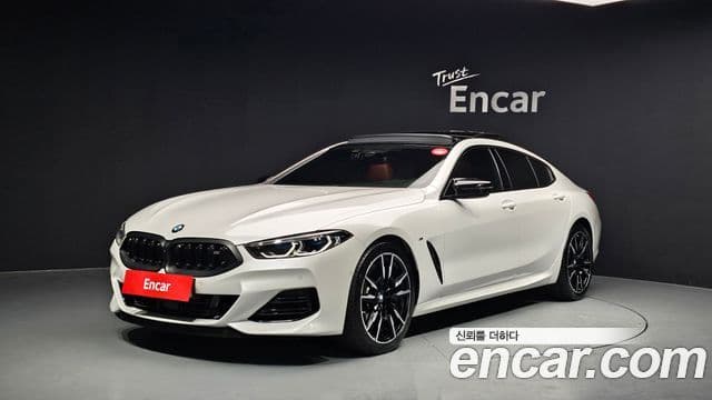 BMW 8 Series 2025 — Фото 1/20