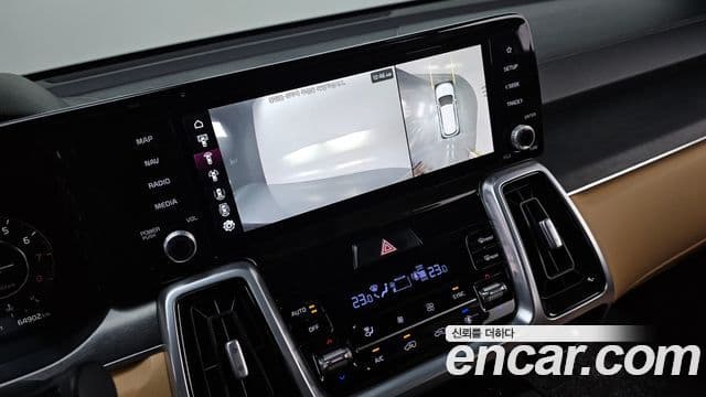 Kia Sorento 2021 — фото 16 из 20
