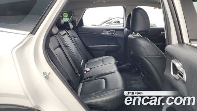 Kia Sportage 2022 — фото 12 из 20