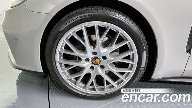 Porsche Panamera 2022 — Şəkil 5/20